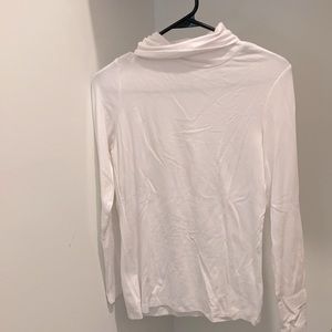 White turtle neck long sleeved shirt